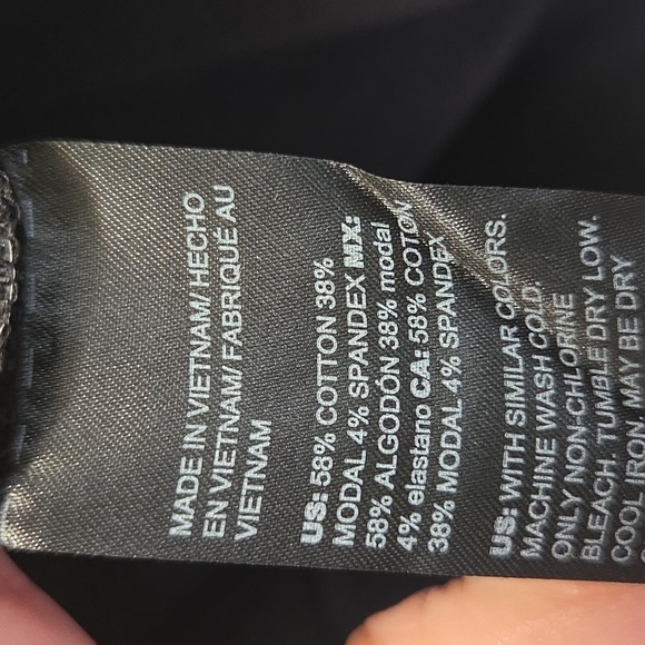 Chico's Zenergy Ribbed Trim V Neck Tunic - Picture 4 of 5